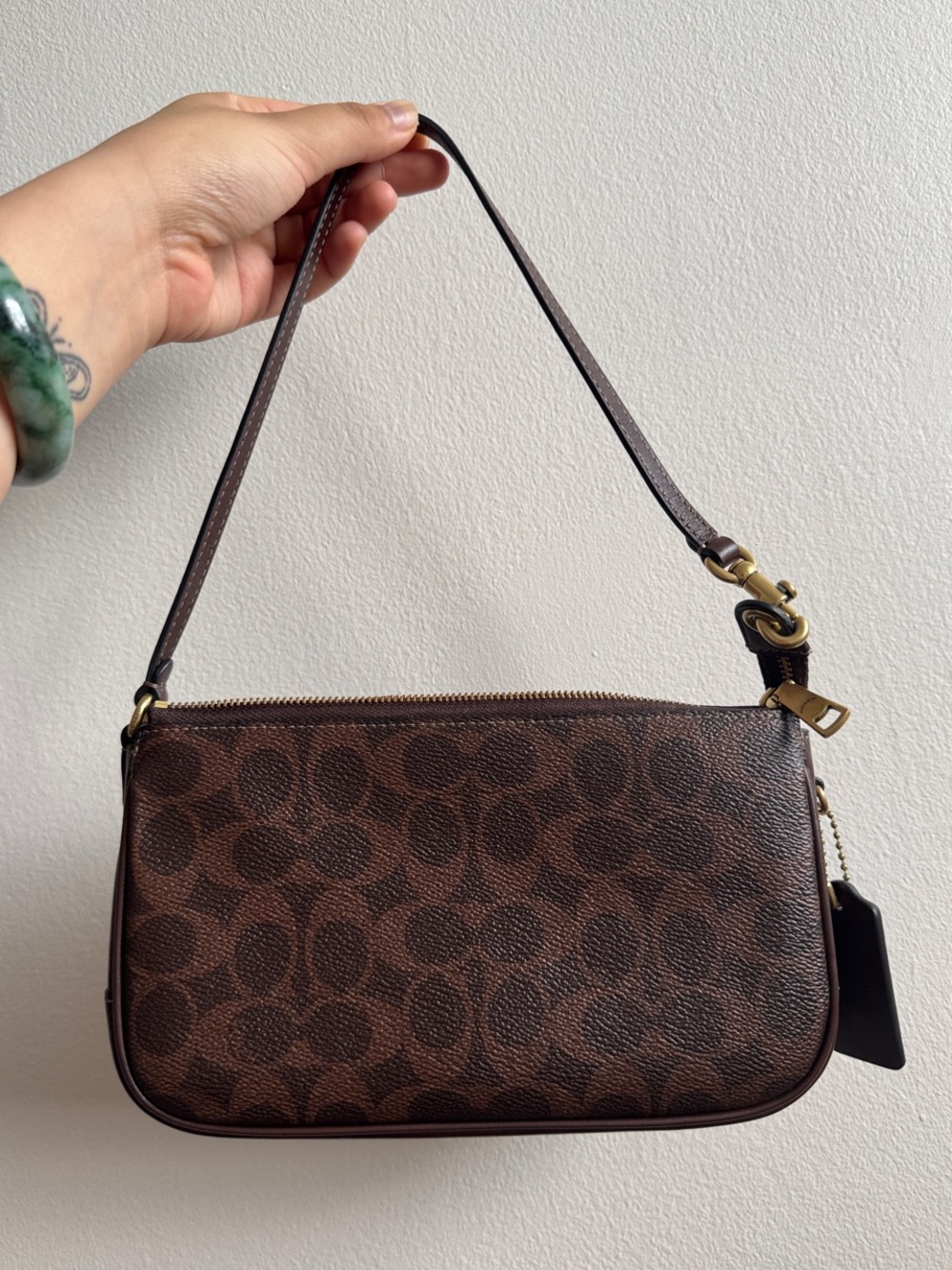 Coach Plaza Bag 18 in Brass/maple colour.